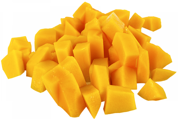 Mango chunks, ready to prepara a mango daiquiri.